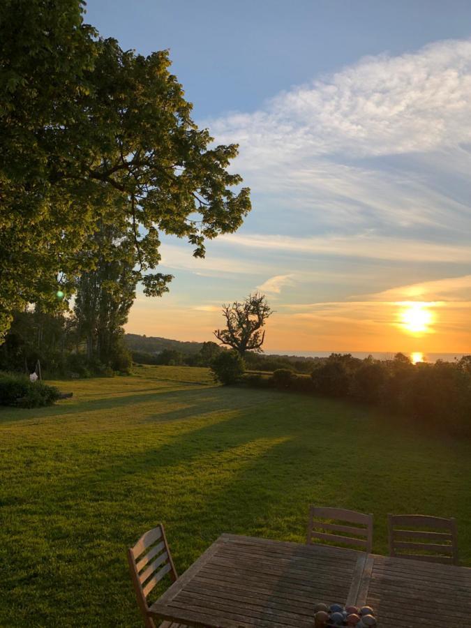 Bed and Breakfast Les Champs Rabats Вилле-сюр-Мер Экстерьер фото